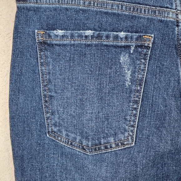 Old Navy Barbara Dark Wash Ripped Boyfriend Straight Denim Blue Jeans Sz 4 NEW - Picture 11 of 16
